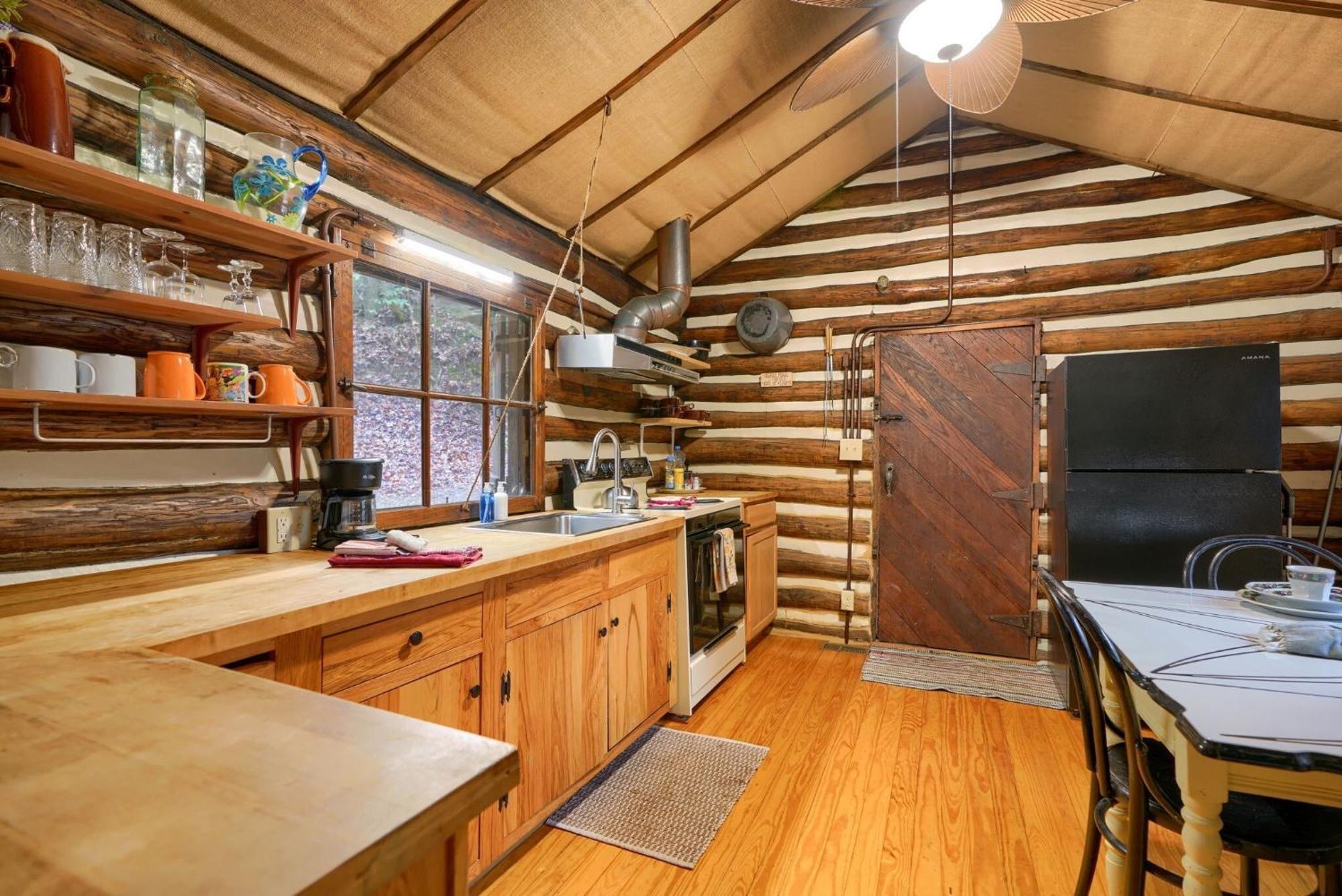 לוגן Russell Cabin מראה חיצוני תמונה