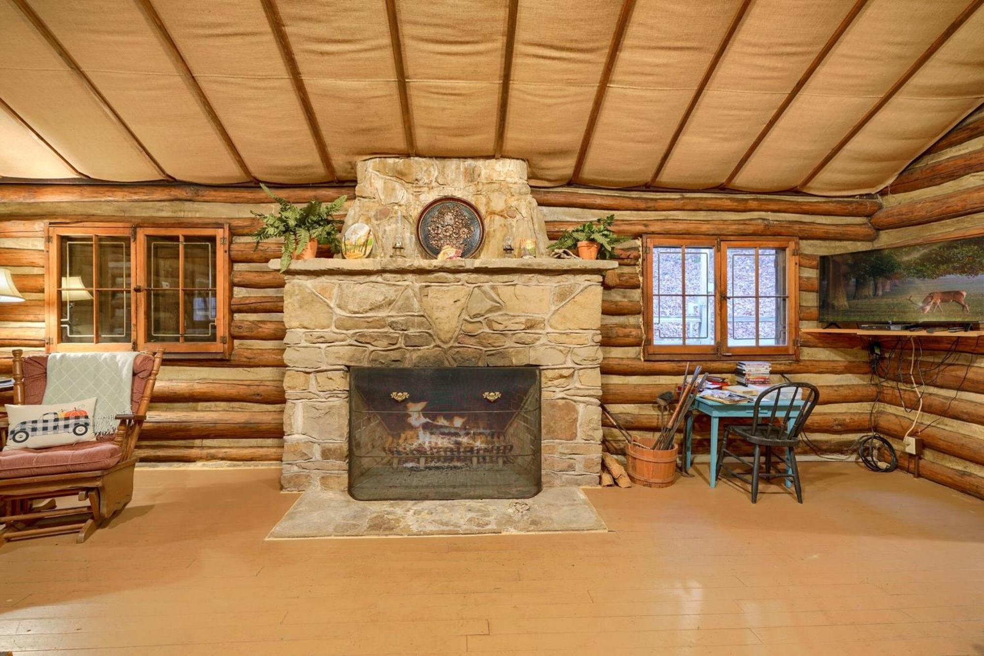 לוגן Russell Cabin מראה חיצוני תמונה