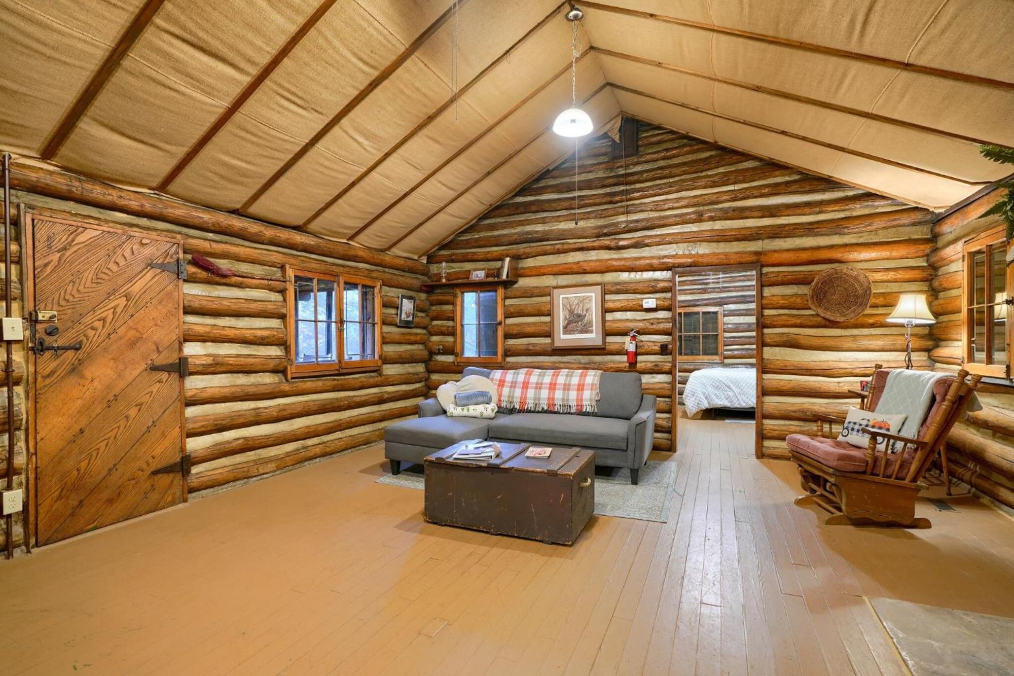 לוגן Russell Cabin מראה חיצוני תמונה